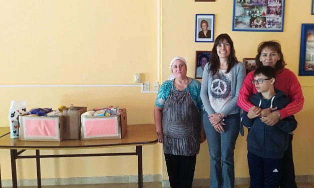 La Agrupación IncluíMe entregó los alimentos recolectados al Comedor
