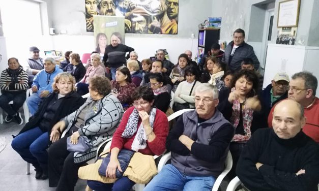 Entregaron 40 escrituras a propietarios de viviendas FO.NA.VI.