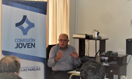 Charla de Liderazgo para Jóvenes Industriales