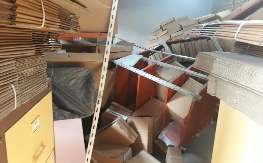 Derrumbe de archivos en la Municipalidad de Las Rosas
