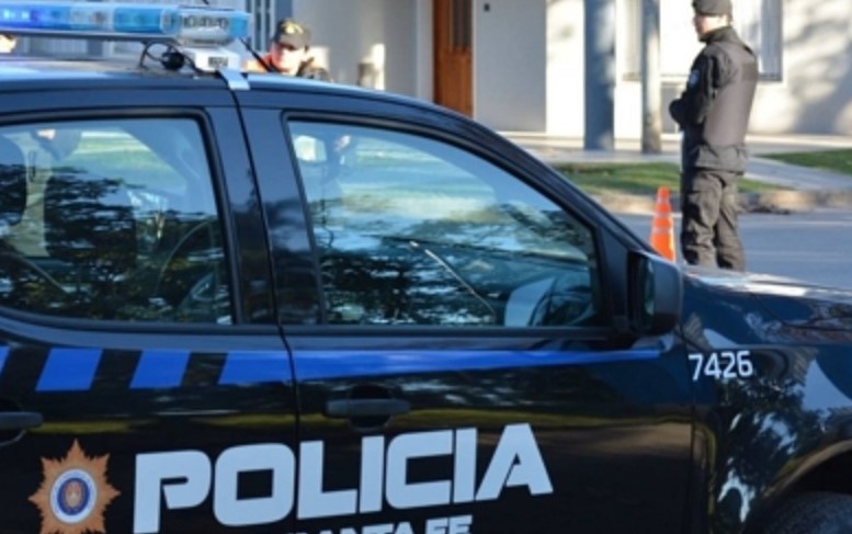 La policía intervino en 4 Fiestas Clandestina