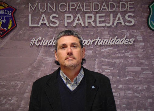 Carlos Damiani; Bares y Restaurantes abiertos de 7 a 24 hs. y Actividades Deportivas de 7 a 19 hs.