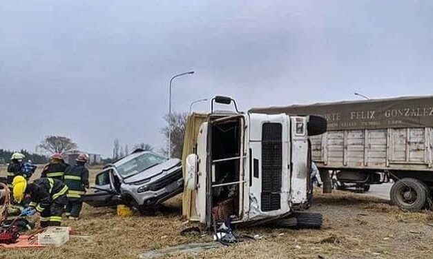 Fuerte accidente en el cruce de Rutas  13 y 66