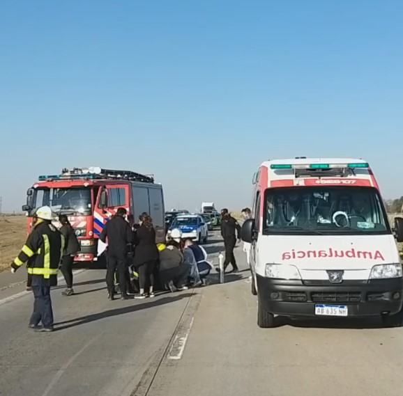 En el parte policial del accidente ayer en autopista hay otro motociclista involucrado