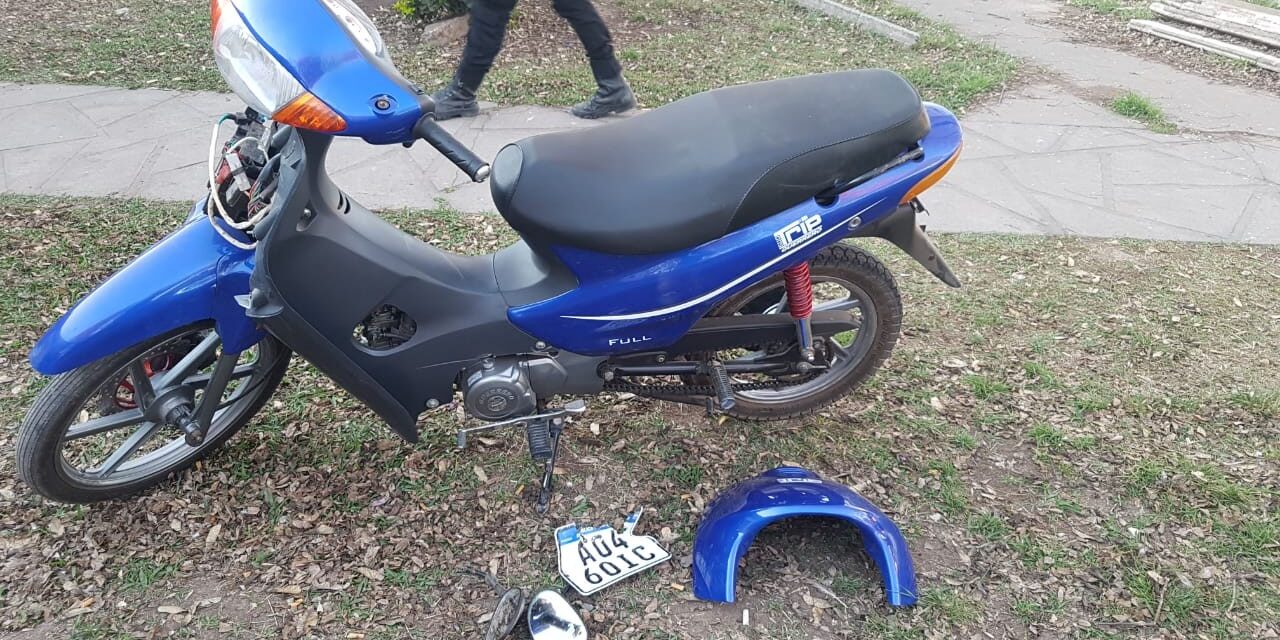 La policía recuperó en el día una moto robada