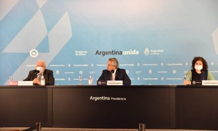 Coronavirus en Argentina: AstraZeneca anunció un acuerdo con el Gobierno Nacional para la distribución de su vacuna