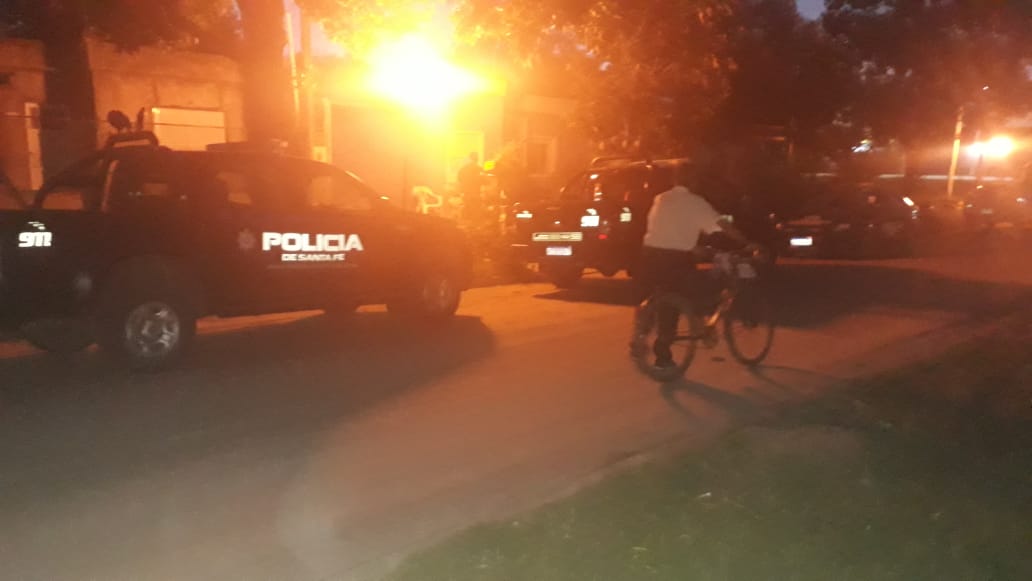 Robo en una tienda de calle 14