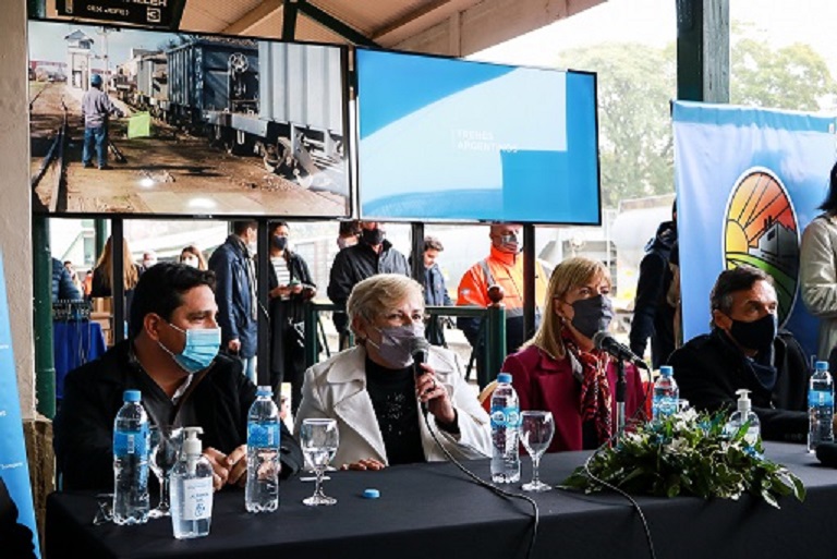 La intendenta de Cañada de Gómez, Stella Clérici, anunció obras para el tren de cercanía Rosario-Cañada