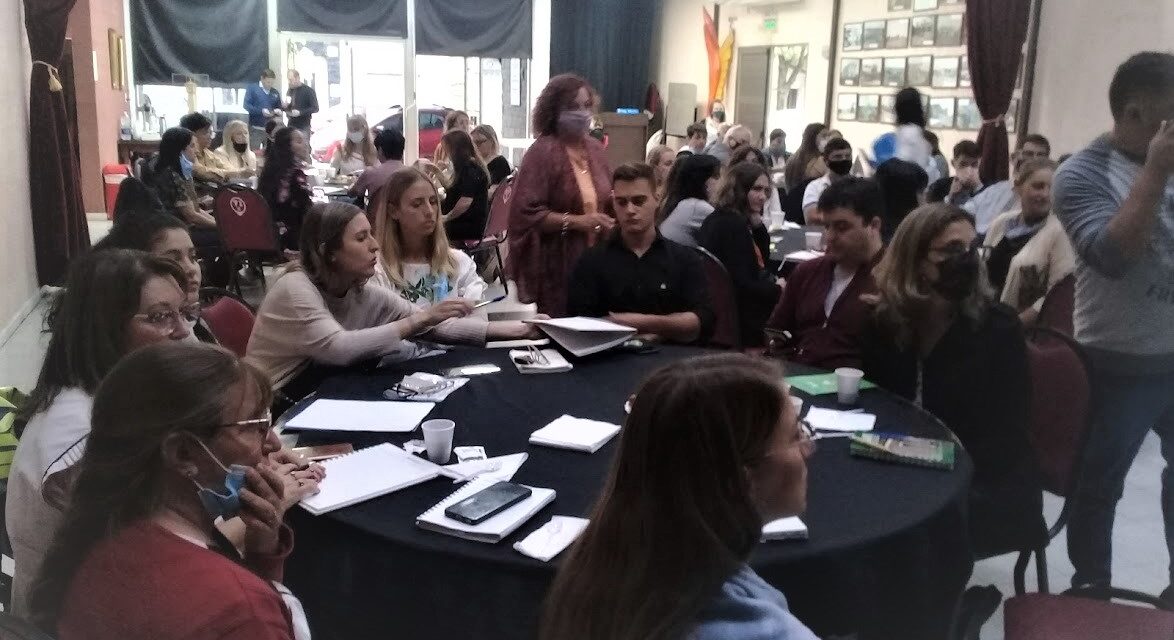 Mesas Territoriales para que los chicos estén dentro del sistema educativo