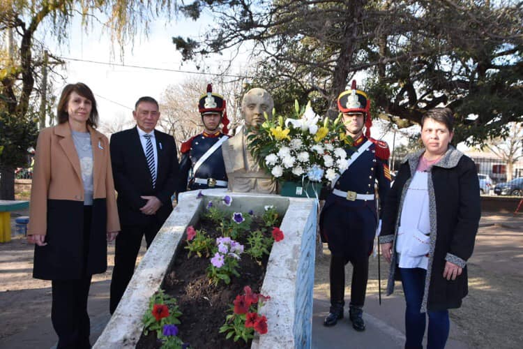 “Día de la Bandera” conmemorando un nuevo aniversario del paso a la Inmortalidad del Gral. Manuel Belgrano