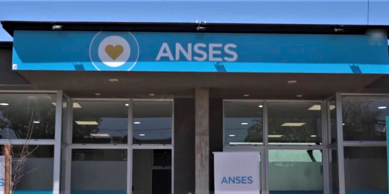 Inscriben en Anses para la ayuda de 45 mil pesos