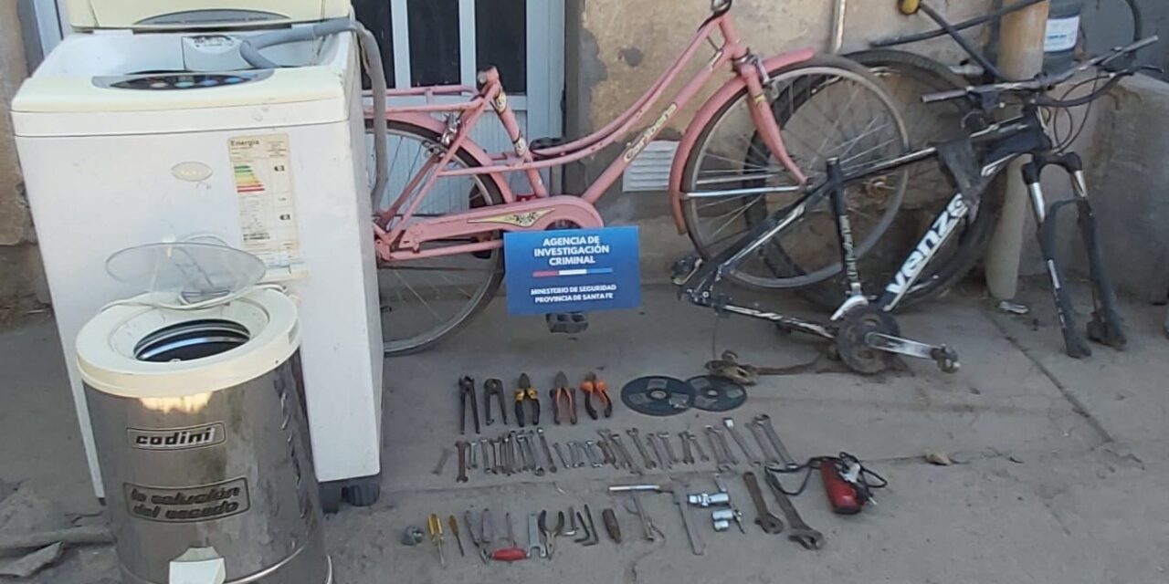 EN TRES ALLANAMIENTOS ENCONTRARON LO ROBADO EN LA CASA DE LA MUJER FALLECIDA. ADEMÁS, HAY MUCHOS ELEMENTOS DE VARIOS HECHOS DELICTIVOS  