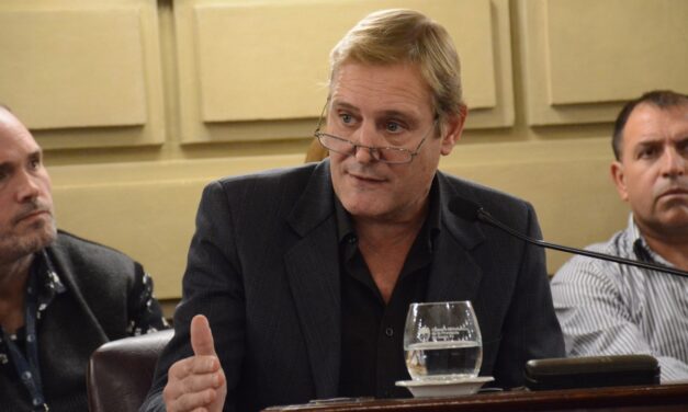 <strong>EL SENADOR CORNAGLIA CONVIRTIÓ EN LEY SU PROYECTO DE CREAR EMPLEO PARA LAS COOPERATIVAS DE TRABAJO</strong>