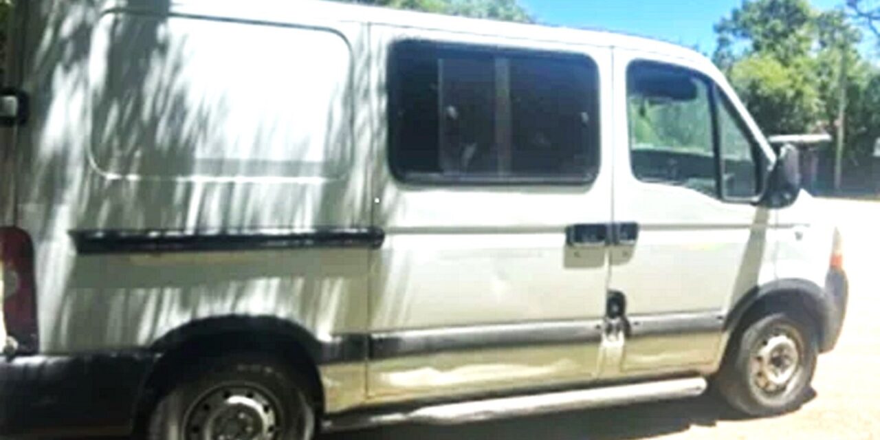 VEHÍCULO DE UN REPARTIDOR CON DINERO DENTRO DEL MISMO FUE ROBADO EN CAÑADA DE GÓMEZ