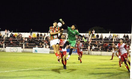 TRES DE TRES, PARA LOS DOS