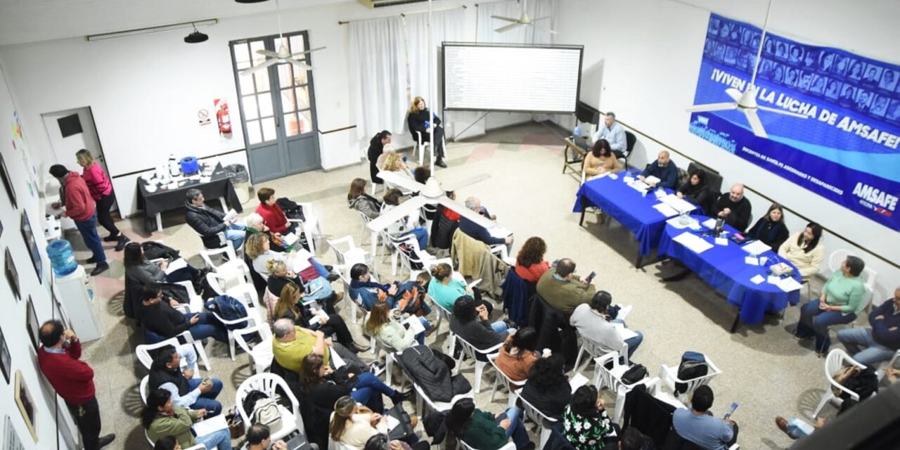 DOCENTES RECHAZARON LA PROPUESTA SALARIAL DEL GOBIERNO DE SANTA FE