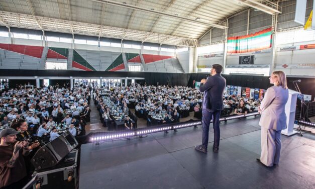 ALMUERZO FESTEJANDO EL DÍA DE LA INDUSTRIA ORGANIZADO POR FISFE Y CENTRO INDUSTRIAL DE LAS PAREJAS
