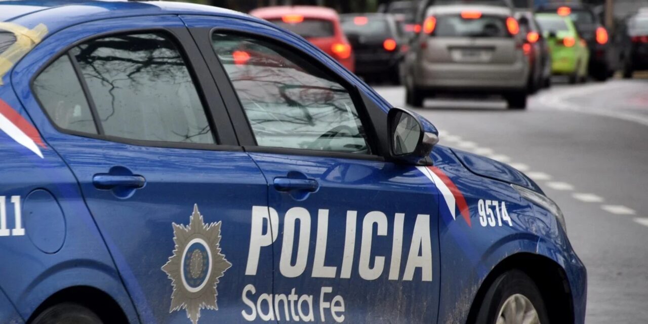 INTENTÓ ROBAR TIRANTES DE HIERRO Y LO DETUVIERON