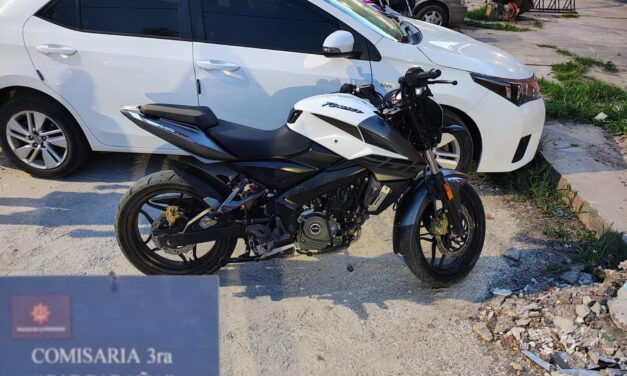 ENCONTRARON EN CARCARAÑÁ UNA MOTO ROBADA EN LAS PAREJAS