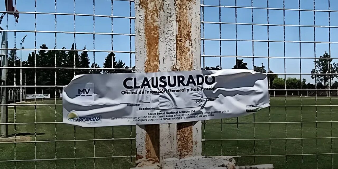 CLAUSURA DEL ESTADIO Y MULTA POR 18 MILLONES DE PESOS PARA CREMERÍA DE CARCARAÑÁ