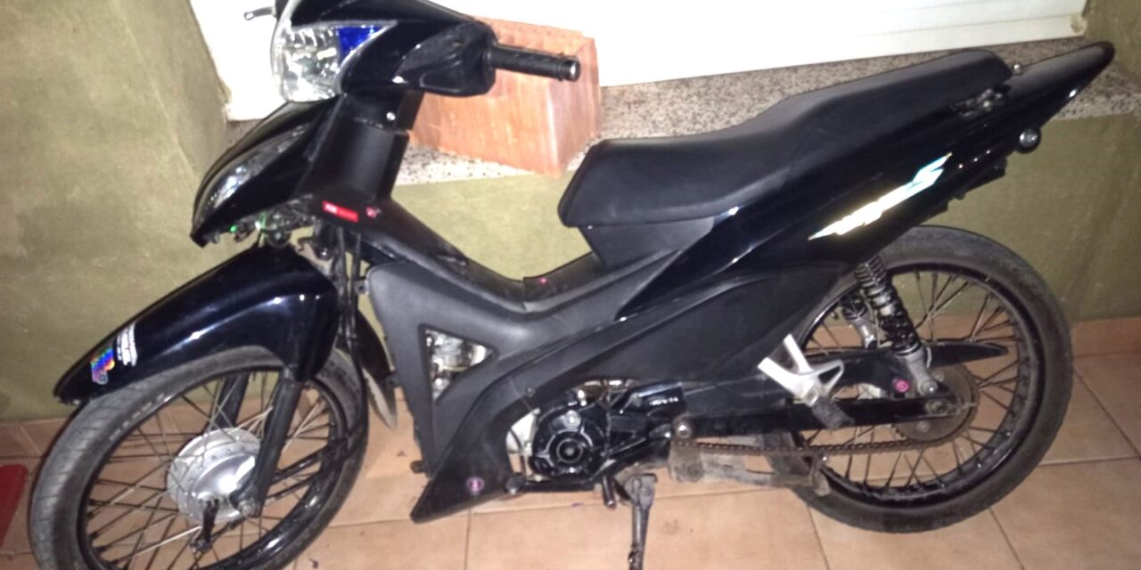 SECUESTRARON UNA MOTO SIN DOMINIO Y CON NUMERACIÓN ILEGIBLE
