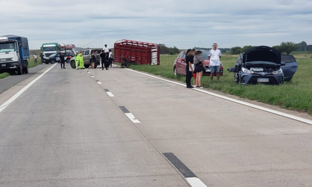 ACCIDENTE POR LA MAÑANA EN LA AUTOPISTA