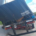 UN CAMIÓN SE HUNDIÓ EN UNA ALCANTARILLA