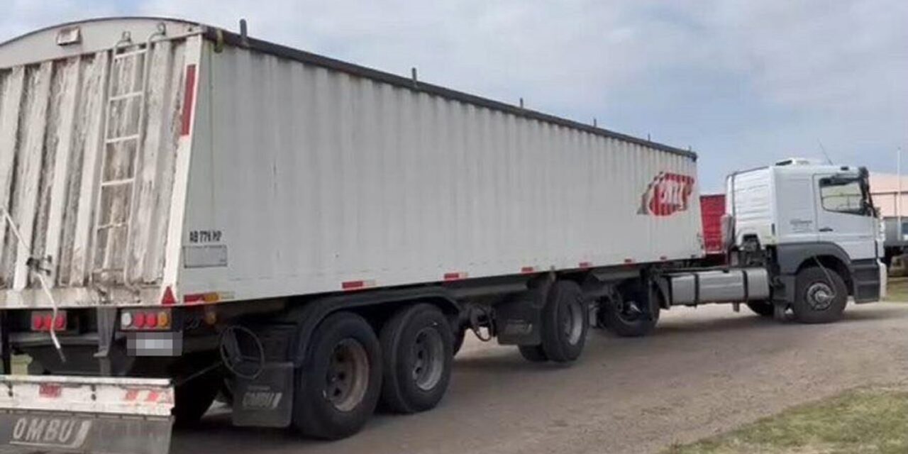 ROBARON UN CAMIÓN DE LAS PAREJAS – ENCONTRARON MOTO ABANDONADA SUSTRAÍDA EN ROSARIO