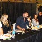 ASAMBLEA EN SPORTIVO CON INAUGURACIÓN DEL NUEVO SISTEMA LUMÍNICO EN LA CANCHA DE HOCKEY