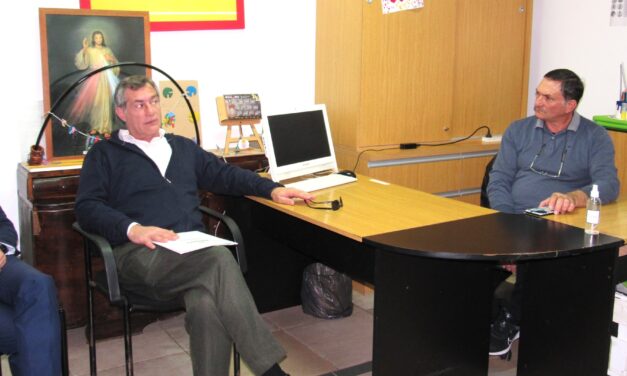 FIRMARON EL CONVENIO PARA LA AMPLIACIÓN DEL EDIFICIO DE APID