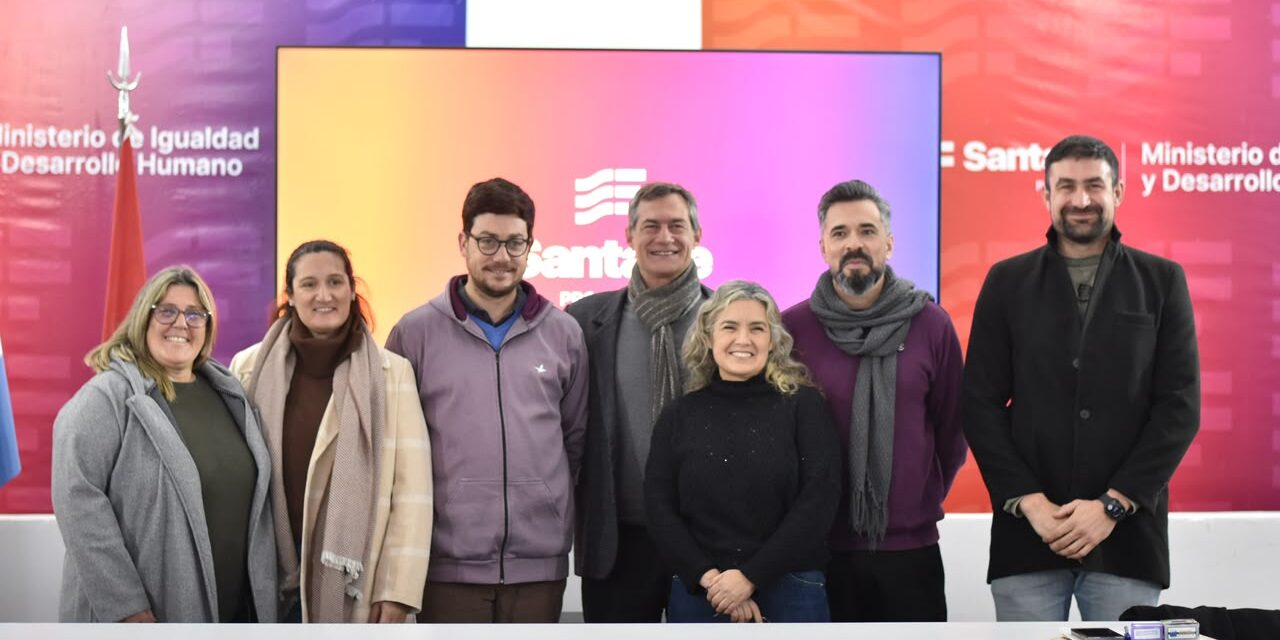 ABRIERON SOBRES DE LA LICITACIÓN PARA LA CONSTRUCCIÓN DE BAÑOS EN EL CAF DE LAS ROSAS