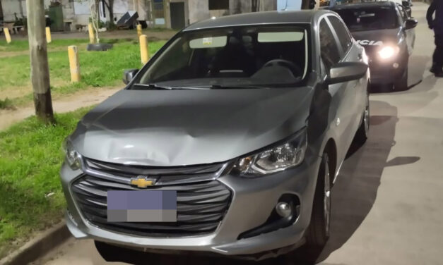 ENCONTRARON EN ARMSTRONG UN CHEVROLET ONIX CON PEDIDO DE CAPTURA EN LA MATANZA