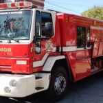 BOMBEROS RESCATARON A UNA MUJER QUE CAYÓ EN UN ZANJÓN DE DESAGÜE