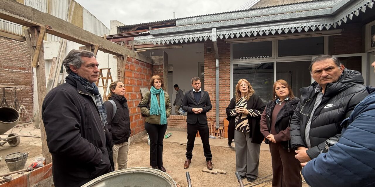 VERDECCHIA RECORRIÓ LOS AVANCES DE LA OBRA EN APID